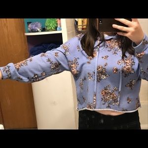 Long sleeve light weight cropped hoodies (bundle)